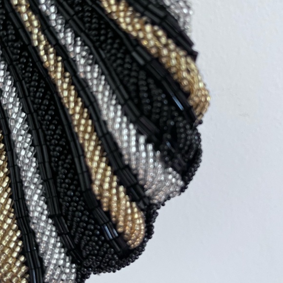 La Regale Vintage Beaded Clam Shell Shape Evening Purse Handbag NYE!!! - Picture 5 of 6